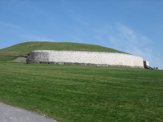 Newgrange by null