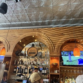 San Pedro Cafe - Indoor bar - Seafood Near Me - Hudson, Wisconsin