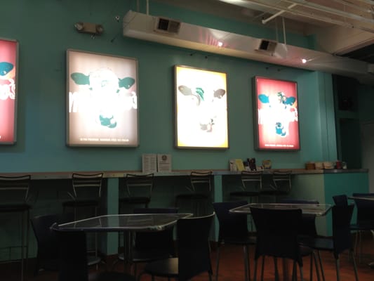 Moorenko's Ice Cream Café by null