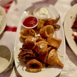 user provided Frankie Johnnie & Luigi Too photo