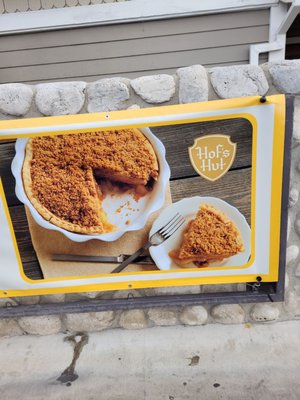 Hof's Hut Restaurant & Bakery by null