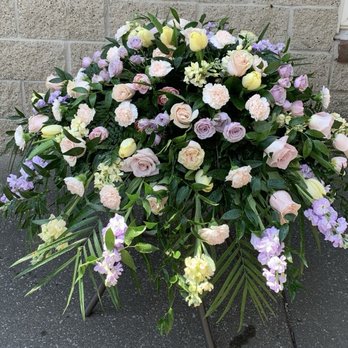 313 Flowers - Stock Roses Carnations and Mixed Greens - Florists Near Me - Detroit, Michigan 313 Flowers - Stock Roses Carnations and Mixed Greens - Florists Near Me - Detroit, Michigan