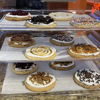 Peach Cobbler Factory - Cookies - Desserts Near Me - Pembroke Pines, Florida