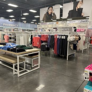 Smith's Marketplace - Clothing - Grocery Near Me - Las Vegas, Nevada Smith's Marketplace - Clothing - Grocery Near Me - Las Vegas, Nevada