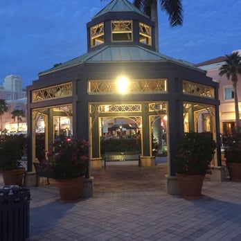 Mizner Park - Shopping Centers Near Me - Boca Raton, Florida Mizner Park - Shopping Centers Near Me - Boca Raton, Florida