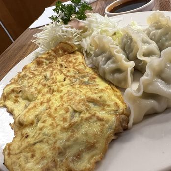 Willow Tree Korean Restaurant - Meat Jun and Mul Mandoo - Korean Near Me - Kailua, Hawaii