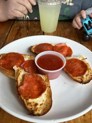 Area 41 Pizza Co by null