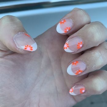 Queen Spa - Nails done by Lee! I love them! - Skin Care Near Me - Austin, Texas