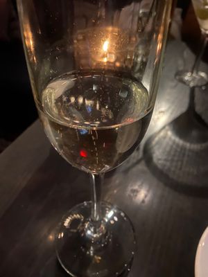 Pearl & Vine by null