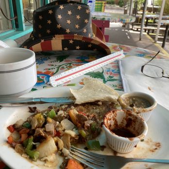 Tune-Up Cafe - Smoked Duck Hash with Christmas Chili - New Mexican Cuisine Near Me - Santa Fe, New Mexico Tune-Up Cafe - Smoked Duck Hash with Christmas Chili - New Mexican Cuisine Near Me - Santa Fe, New Mexico