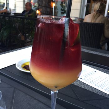 Quindici 15 - Red sangria - Italian Near Me - Montreal, Quebec Quindici 15 - Red sangria - Italian Near Me - Montreal, Quebec