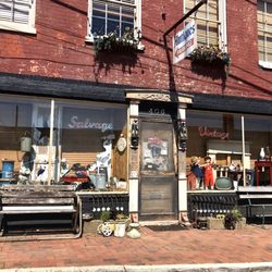 Market 406