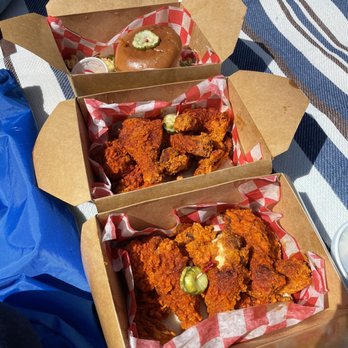 Underdog Hot Chicken - chicken burger and fried chicken  (Combo 1 and Combo 3) - Chicken Wings Near Me - Boston, Massachusetts