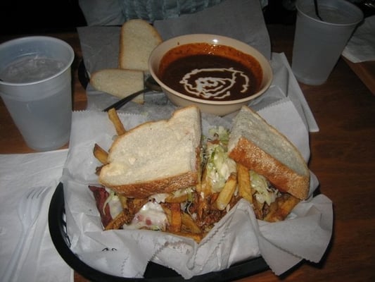 Lucky's Sandwich Co. by null