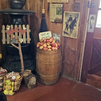 Al Ferri & Sons - Fruits & Veggies Near Me - Brampton, Ontario Al Ferri & Sons - Fruits & Veggies Near Me - Brampton, Ontario
