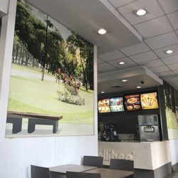 Jollibee - Counter