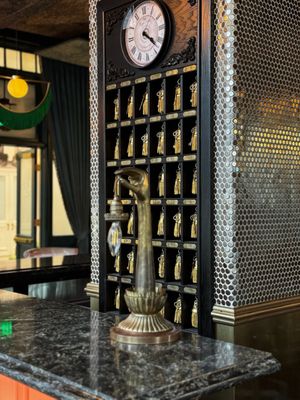 Bellhop by null