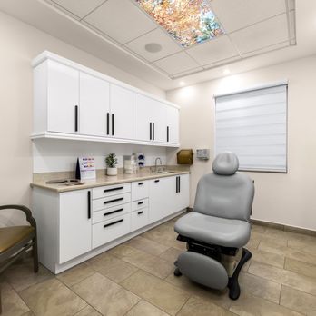 Miami Center for Dermatology - Dermatologists Near Me - Miami, Florida Miami Center for Dermatology - Dermatologists Near Me - Miami, Florida