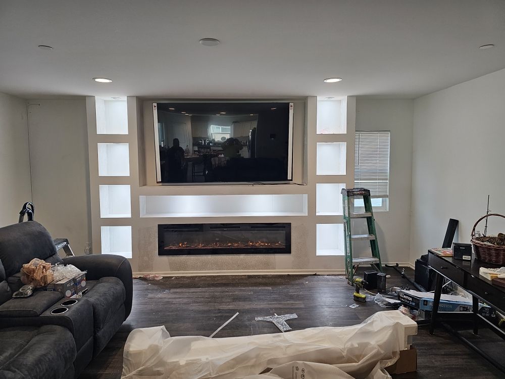 Slide of Maynor's Electrical And Patios