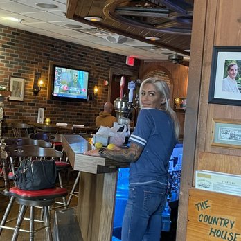 Country House - Geneva - Michelle won't give you what you want, but she will give you what you need! great bartender and even better person - American Near Me - Geneva, Illinois Country House - Geneva - Michelle won't give you what you want, but she will give you what you need! great bartender and even better person - American Near Me - Geneva, Illinois