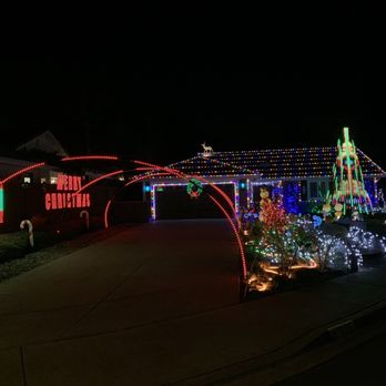 Palusso Family Light Show - Carlsbad Family Light show - my family partnered with Toys for Tots. Santa can use your help to send out more toys to those in need. - Local Flavor Near Me - Carlsbad, California Palusso Family Light Show - Carlsbad Family Light show - my family partnered with Toys for Tots. Santa can use your help to send out more toys to those in need. - Local Flavor Near Me - Carlsbad, California