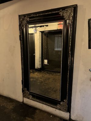 The Mirror by null