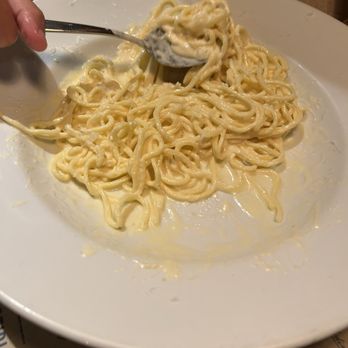 Quotidiano - Taglialini with white sauce - Italian Near Me - Buenos Aires, C