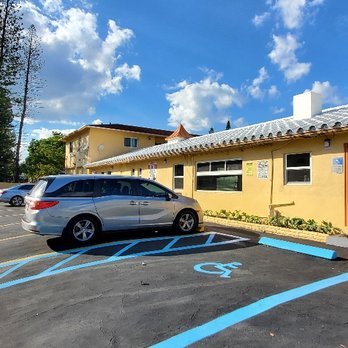 New Kent Motel - Hotels Near Me - Hollywood, Florida