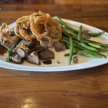 The Southern Kitchen & Bar - Steak trips with rice and asparagus - Southern Near Me - Birmingham, Alabama The Southern Kitchen & Bar - Steak trips with rice and asparagus - Southern Near Me - Birmingham, Alabama