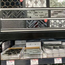 Floor & Decor