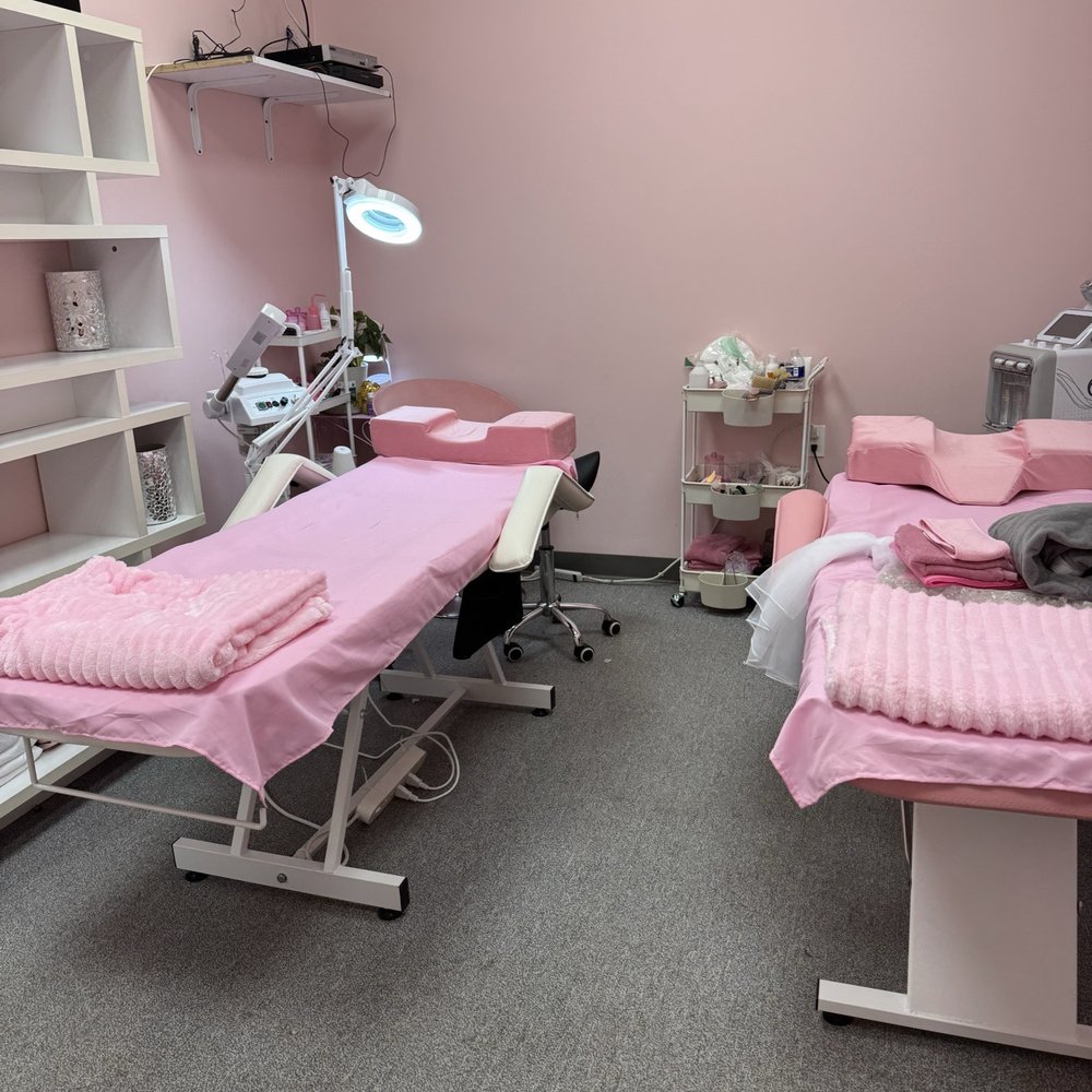 RKALLIZ Cosmetics - Hair Salons Near Me - Dearborn, Michigan RKALLIZ Cosmetics - Hair Salons Near Me - Dearborn, Michigan