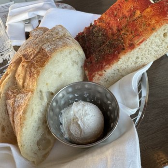 Lucia Rose - Complimentary Bread Service - Italian Near Me - Addison, Illinois Lucia Rose - Complimentary Bread Service - Italian Near Me - Addison, Illinois