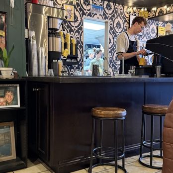 The Local Motive Coffee Bar - Good energy. Good vibes. - Coffee & Tea Near Me - Geneseo, Illinois The Local Motive Coffee Bar - Good energy. Good vibes. - Coffee & Tea Near Me - Geneseo, Illinois