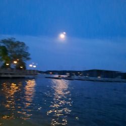 Bombay Boat Rental - Full Moon Moonlight over the Lake