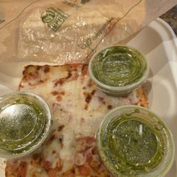 Margherita flatbread