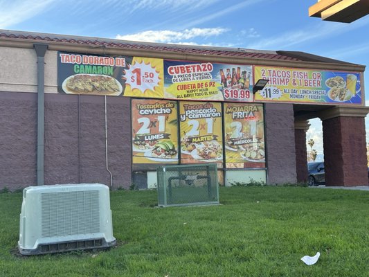 MicheViche Seafood Bar by null