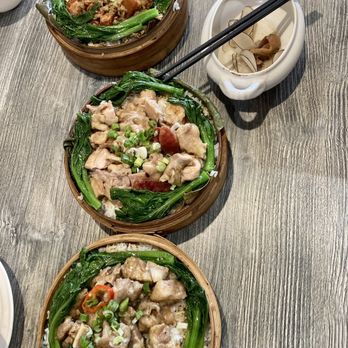 The Soup - (Top to bottom) Braised pork, chicken and mushrooms and pork ribs - Soup Near Me - San Francisco, California The Soup - (Top to bottom) Braised pork, chicken and mushrooms and pork ribs - Soup Near Me - San Francisco, California