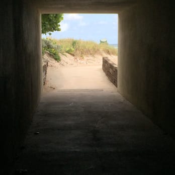 Spanish River Park - Tunnel looking towards beach from parking lot - Parks Near Me - Boca Raton, Florida Spanish River Park - Tunnel looking towards beach from parking lot - Parks Near Me - Boca Raton, Florida