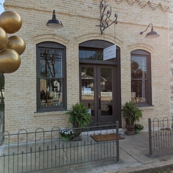 Hens & heifers - the front of the building - Bakeries Near Me - Comfort, Texas Hens & heifers - the front of the building - Bakeries Near Me - Comfort, Texas