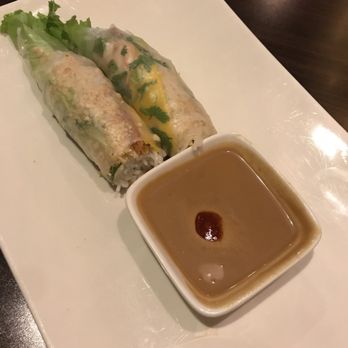 Little V - Spring rolls were decent, mango slices and something fried and crunchy, different - Vietnamese Near Me - League City, Texas Little V - Spring rolls were decent, mango slices and something fried and crunchy, different - Vietnamese Near Me - League City, Texas