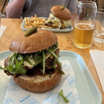 Lunch Box - Burgers Near Me - Sebastopol, California Lunch Box - Burgers Near Me - Sebastopol, California