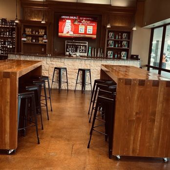 Twin Liquors #7 - Hancock Center - Tasting station - Beer, Wine & Spirits Near Me - Austin, Texas Twin Liquors #7 - Hancock Center - Tasting station - Beer, Wine & Spirits Near Me - Austin, Texas