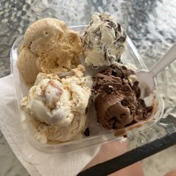Gobbler's Knob Country Store - Pumpkin, moose tracks, death by chocolate and peanut butter cookie dough
