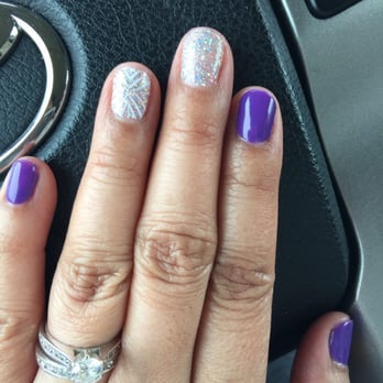 Spring Nails - Nail Salons Near Me - Fremont, California