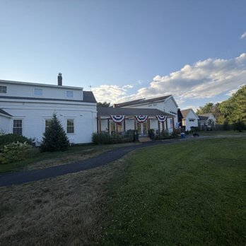 The Orchard House - Bed & Breakfast Near Me - Freeport, Maine