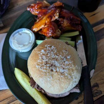 Mitchell's Tavern - Beef on weck and Jack Daniels BBQ wings - Bars Near Me - Tonawanda, New York