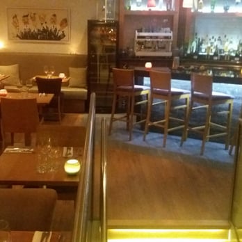 Rojano's Restaurant - Upstairs - Pizza Near Me - Padstow, CON