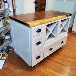 LeMaster Design - Custom rolling island