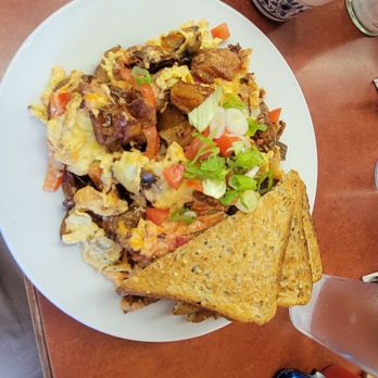 Spoons Diner - Great atmosphere and service.  More food than I could eat, and soooo good! - Breakfast & Brunch Near Me - Victoria, British Columbia