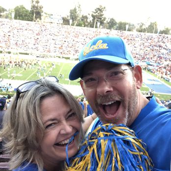 Rose Bowl Stadium - Stadiums & Arenas Near Me - Pasadena, California Rose Bowl Stadium - Stadiums & Arenas Near Me - Pasadena, California